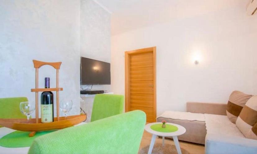 Skadar Lake Apartment-Nikola พอดโกริกา ภายนอก รูปภาพ
