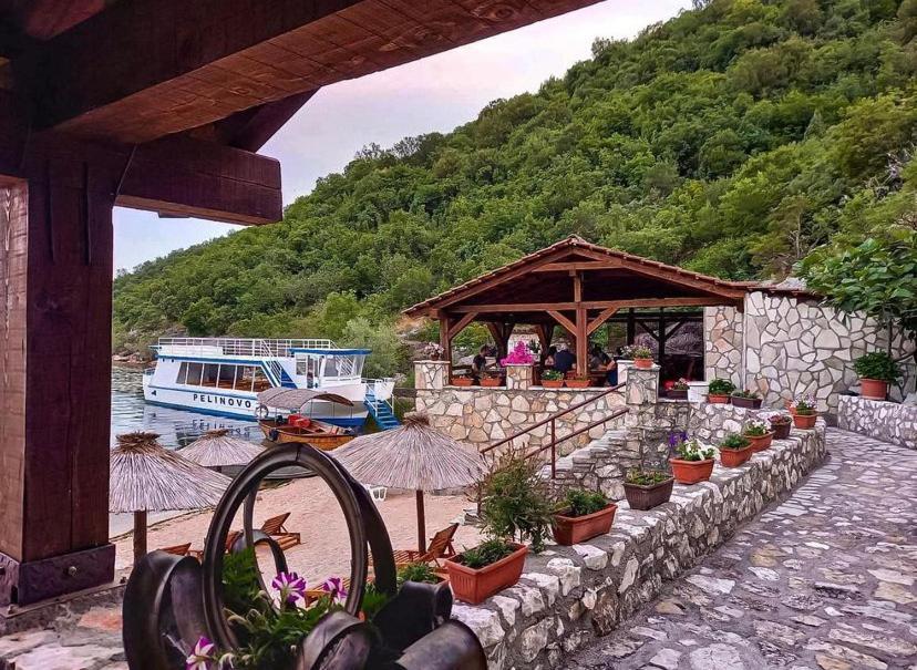 Skadar Lake Apartment-Nikola พอดโกริกา ภายนอก รูปภาพ